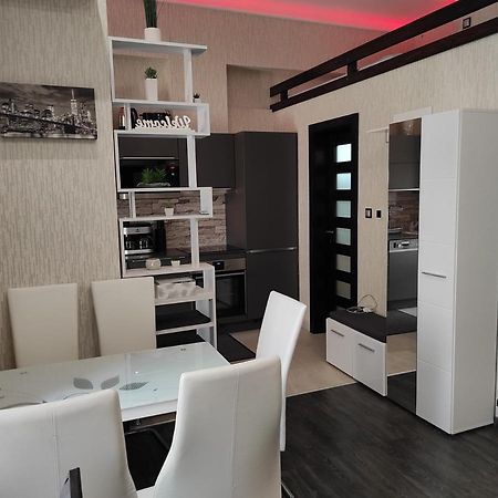 Corvinus Apartman Budapešť Exteriér fotografie