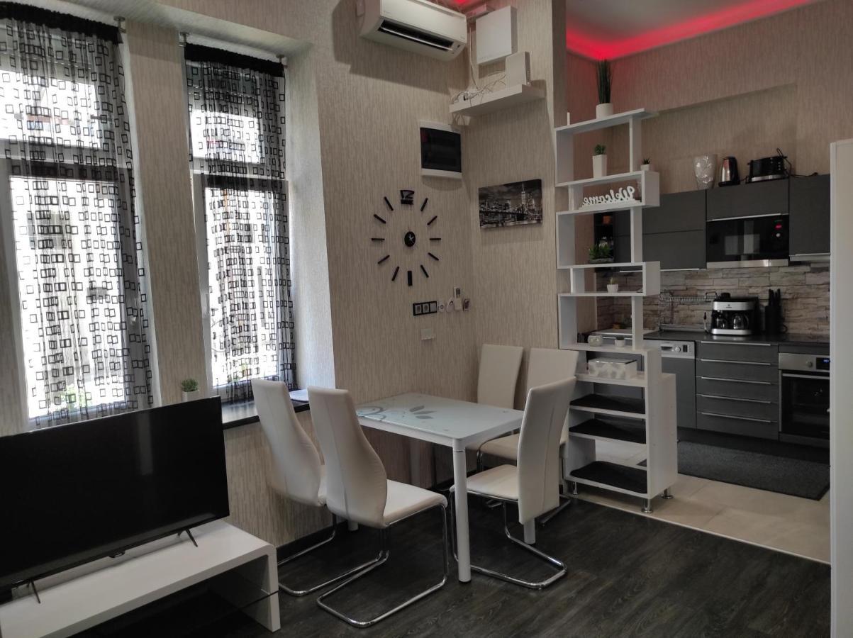 Corvinus Apartman Budapešť Exteriér fotografie