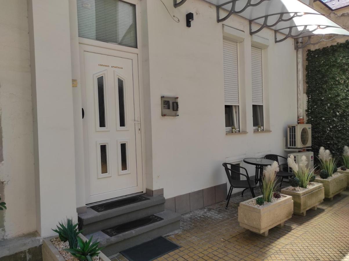 Corvinus Apartman Budapešť Exteriér fotografie